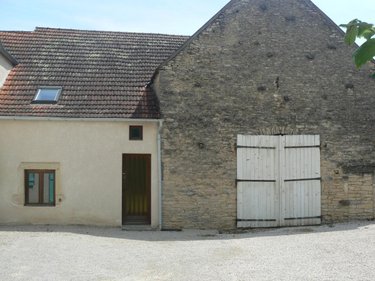 Location appartement Rully 71150 Saône-et-Loire 32 m2 2 pièces 430 euros