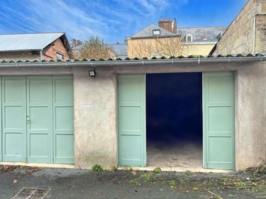 Location garage et parking Laval 53000 Mayenne 18 m2  70 euros
