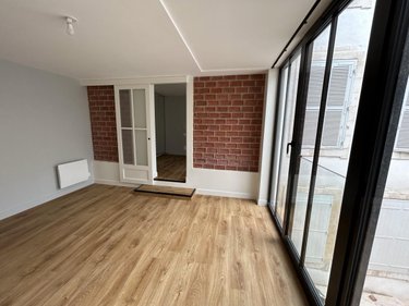 Location appartement La Rochelle 17000 Charente-Maritime 31 m2 2 pièces 725 euros