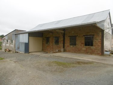 Fonds et murs commerciaux a vendre Bernières-le-Patry 14410 Calvados 168 m2  69550 euros