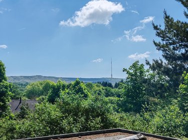 Immeuble a vendre Plounéour-Ménez 29410 Finistère 637 m2  255000 euros