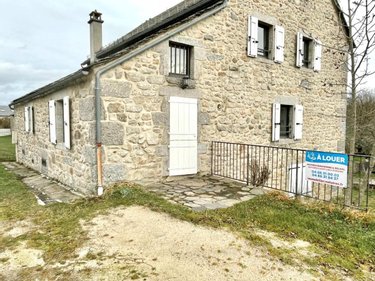Location appartement Rimeize 48200 Lozère 33 m2  420 euros