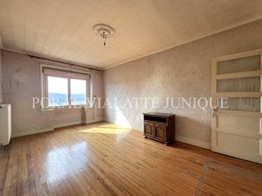 Maison a vendre Ambérieu-en-Bugey 01500 Ain 104 m2 4 pièces 130000 euros