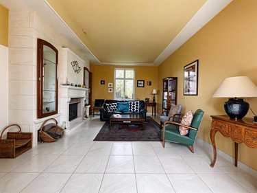 Maison a vendre Loire-Authion 49250 Maine-et-Loire 300 m2 8 pièces 488250 euros