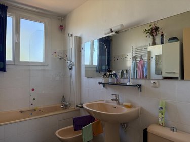 Maison a vendre Cholet 49300 Maine-et-Loire 121 m2 6 pièces 209600 euros
