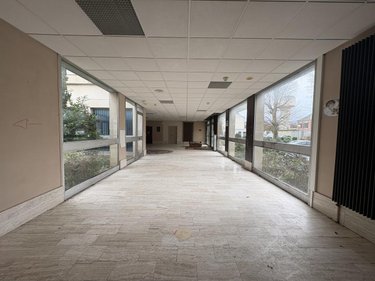 Immeuble a vendre Laon 02000 Aisne 1500 m2  700000 euros