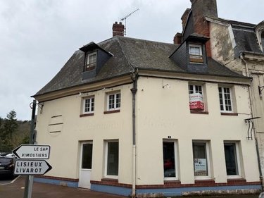 Fonds et murs commerciaux a vendre Orbec 14290 Calvados 175 m2  73800 euros