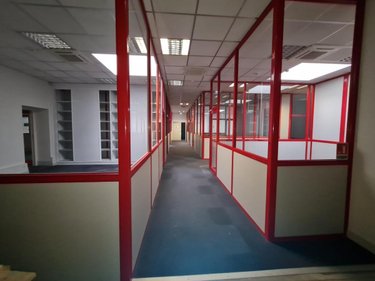 Fonds et murs commerciaux a vendre Montoire-sur-le-Loir 41800 Loir-et-Cher 696 m2  675350 euros