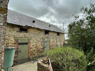 Location maison Cosmes 53230 Mayenne 102 m2  400 euros