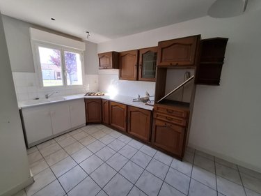 Maison a vendre Saintes 17100 Charente-Maritime 103 m2 4 pièces 251808 euros