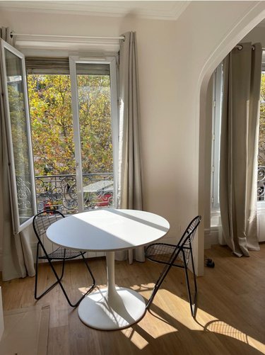 Location appartement Paris 7e arrondissement 75007 Paris 27 m2  1267 euros
