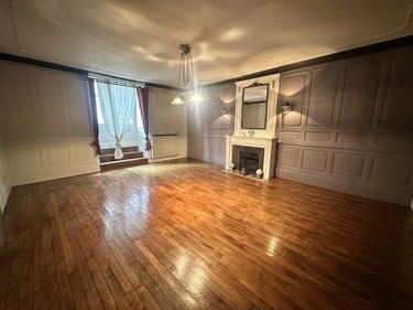Appartement a vendre Saint-Flour 15100 Cantal 150 m2  190800 euros
