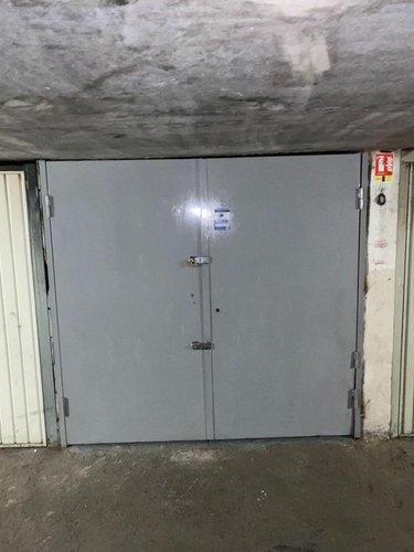 Garage et parking a vendre Paris 18e arrondissement 75018 Paris 11 m2  26000 euros
