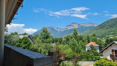 Appartement a vendre Challes-les-Eaux 73190 Savoie 88 m2 4 pièces 370800 euros