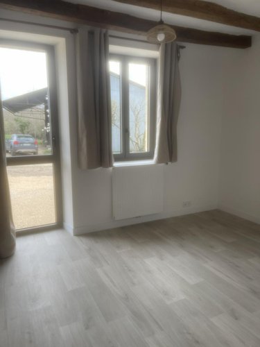 Location maison Reugny 37380 Indre-et-Loire 91 m2 4 pièces 1100 euros