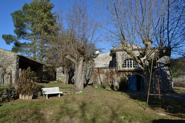 Maison a vendre Vinezac 07110 Ardèche 216 m2 9 pièces 318000 euros