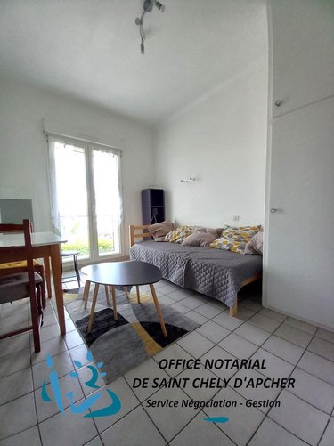 Location appartement Saint-Chély-d'Apcher 48200 Lozère 17 m2  270 euros