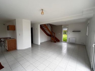 Location maison Guer 56380 Morbihan 98 m2 5 pièces 850 euros