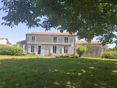 Maison a vendre Corme-Royal 17600 Charente-Maritime 112 m2 5 pièces 199348 euros
