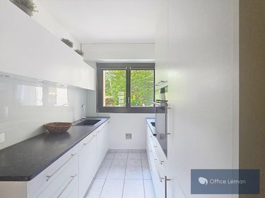 Appartement a vendre Ferney-Voltaire 01210 Ain 85 m2 3 pièces 385000 euros