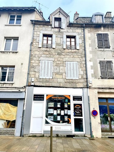 Immeuble a vendre Saint-Chély-d'Apcher 48200 Lozère 115 m2  101000 euros