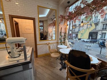 Fonds et murs commerciaux a vendre Paris 18e arrondissement 75018 Paris 107 m2  880000 euros