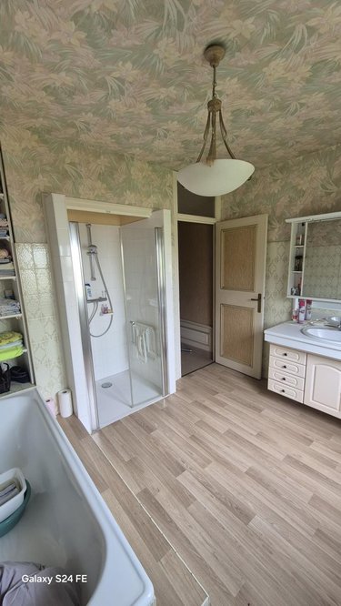 Maison a vendre Landivisiau 29400 Finistère 143 m2 6 pièces 198550 euros