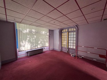 Location fonds et murs commerciaux Laval 53000 Mayenne 70 m2  850 euros