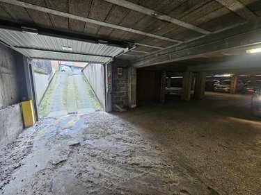 Garage et parking a vendre Lille 59000 Nord 12 m2  23500 euros