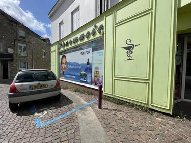Fonds et murs commerciaux a vendre Locminé 56500 Morbihan 290 m2  230080 euros