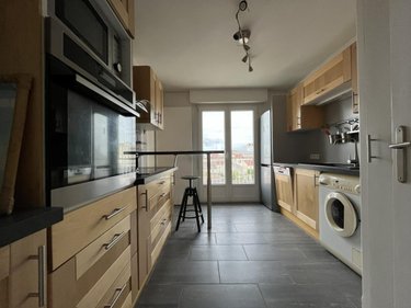 Location appartement Reims 51100 Marne 90 m2 5 pièces 892 euros