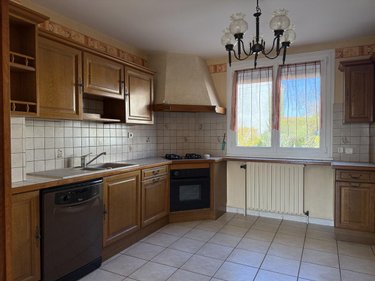 Maison a vendre Cholet 49300 Maine-et-Loire 97 m2 5 pièces 193880 euros