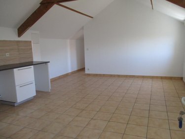 Location appartement Brionne 27800 Eure 53 m2  555 euros