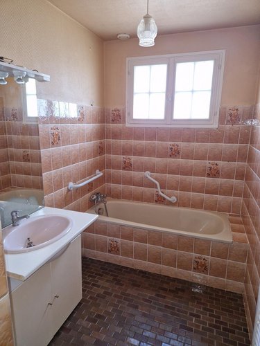 Maison a vendre Malestroit 56140 Morbihan 110 m2 6 pièces 228580 euros