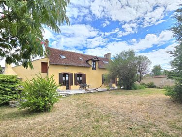 Maison a vendre Mehun-sur-Yèvre 18500 Cher 144 m2 5 pièces 293440 euros