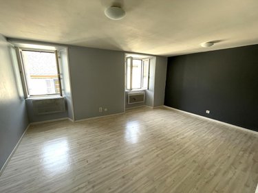 Immeuble a vendre Saint-Chély-d'Apcher 48200 Lozère 230 m2  200900 euros