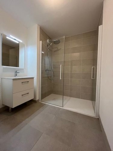Location appartement Saint-Malo 35400 Ille-et-Vilaine 48 m2 2 pièces 755 euros