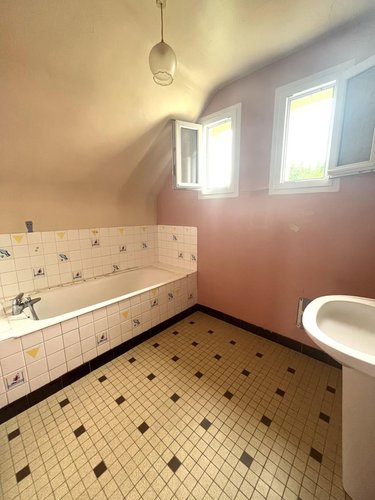 Maison a vendre Mézangers 53600 Mayenne 103 m2 5 pièces 131750 euros