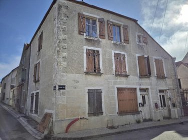 Maison a vendre Landreville 10110 Aube 320 m2 16 pièces 27000 euros