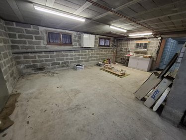Maison a vendre Saintes 17100 Charente-Maritime 137 m2 6 pièces 314760 euros