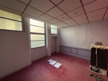 Location fonds et murs commerciaux Laval 53000 Mayenne 70 m2  850 euros