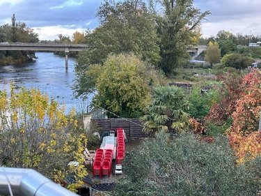 Fonds et murs commerciaux a vendre Mur-sur-Allier 63115 Puy-de-Dôme 480 m2  650000 euros
