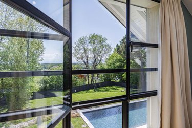 Maison a vendre Sauverny 01220 Ain 590 m2 8 pièces 1990000 euros