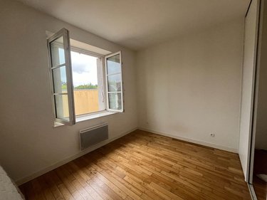Location maison Montfort-sur-Meu 35160 Ille-et-Vilaine 56 m2 3 pièces 605 euros