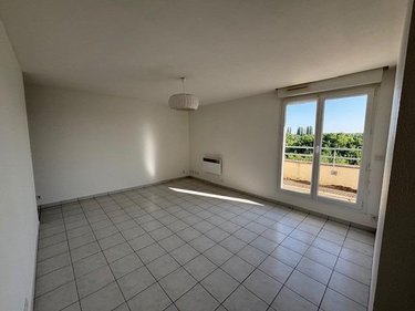 Location appartement Laon 02000 Aisne 45 m2  512 euros