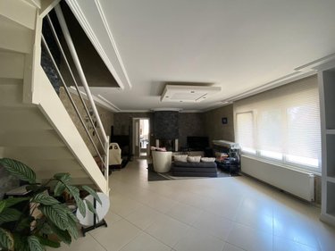 Divers a vendre Tilloy-lez-Cambrai 59554 Nord 215 m2  272480 euros