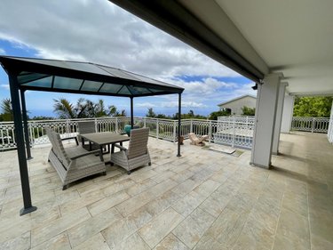 Maison a vendre Saint-Paul 97460 Réunion 147 m2 6 pièces 376700 euros