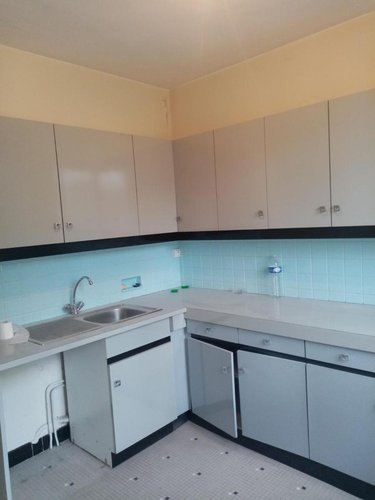 Location fonds et murs commerciaux Laval 53000 Mayenne 72 m2  820 euros