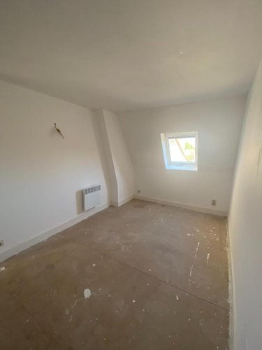 Immeuble a vendre Cherré-Au 72400 Sarthe 81 m2  79500 euros