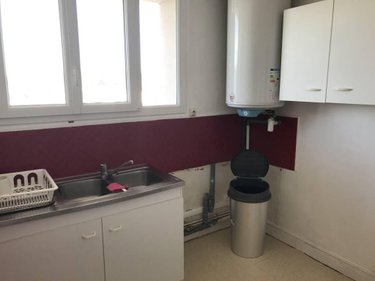 Location appartement Pont-de-l'Arche 27340 Eure 54 m2 2 pièces 665 euros